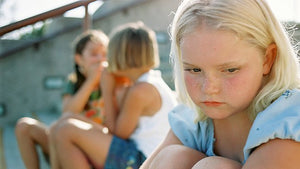 7 Ways to Help Shy Child to Overcome Shyness